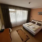 Arkanum Wellness Hotel 2*
