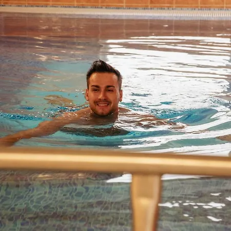 Arkanum Ξενοδοχείο 2*