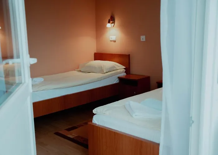 Ξενοδοχείο Arkanum Wellness Hotel 2*