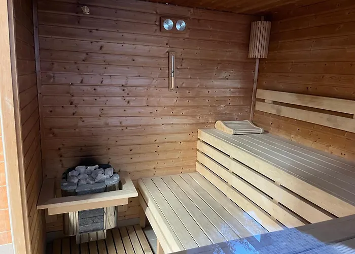 Arkanum Wellness Hotel Ξενοδοχείο 2*